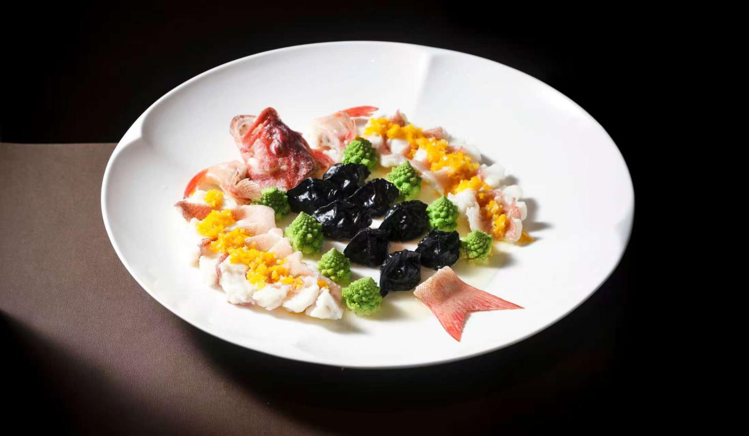 墨鱼水饺东星斑